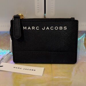 NWT Marc Jacobs Black Leather Top Zip Card Holder